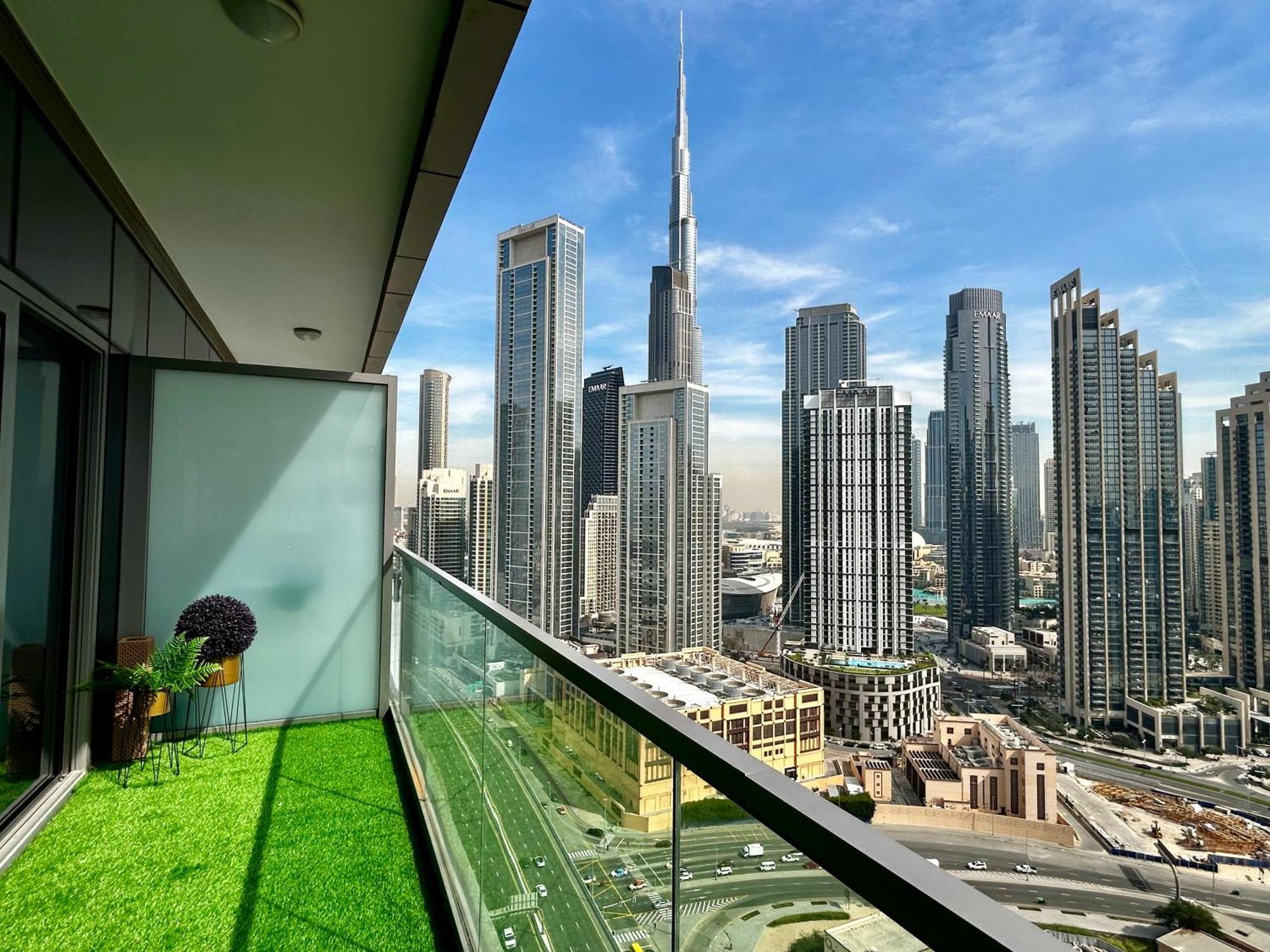 Burj Khalifa Views 2Br With Infinity Pool Downtown Apartamento Dubai Exterior foto