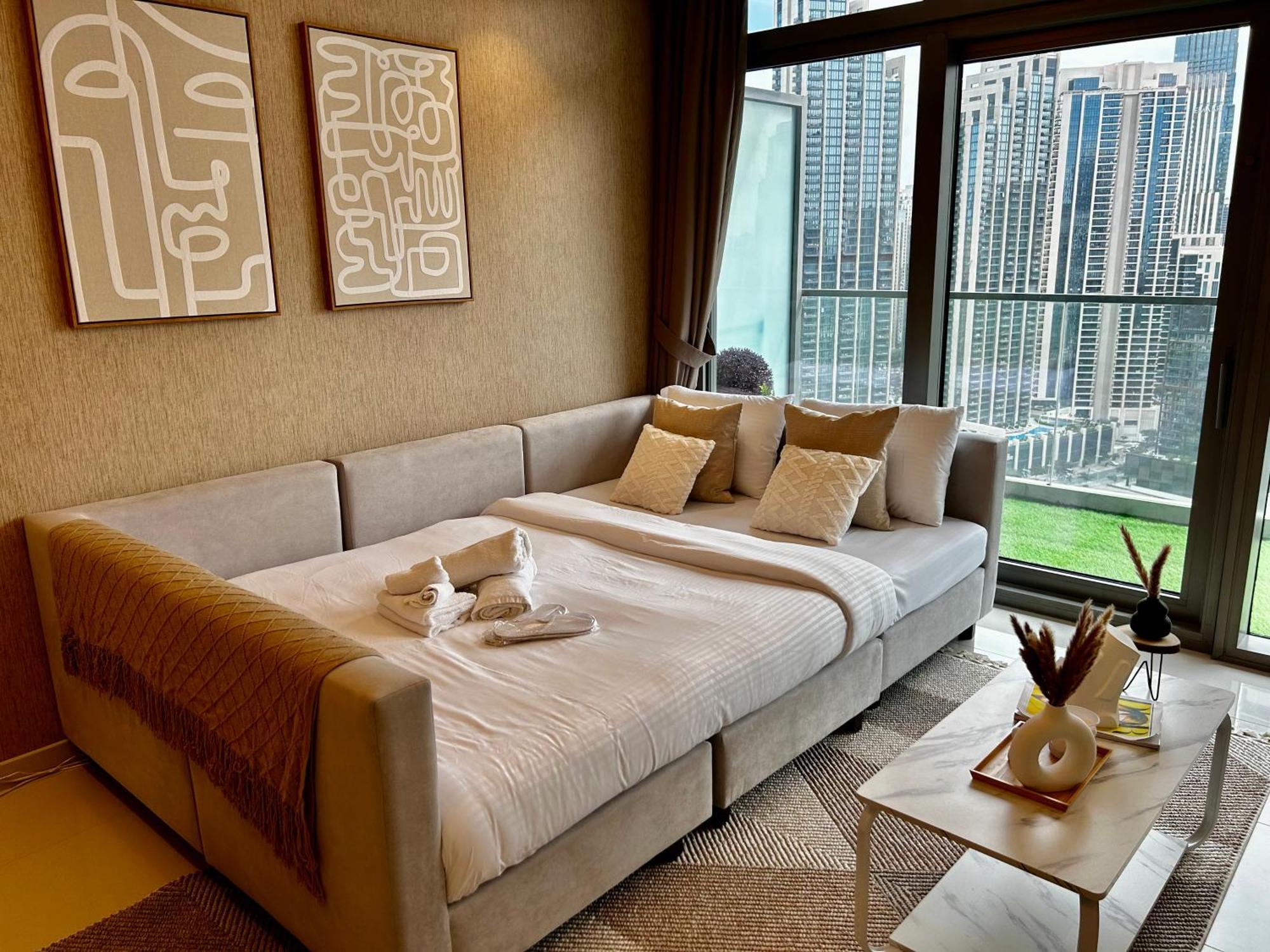 Burj Khalifa Views 2Br With Infinity Pool Downtown Apartamento Dubai Exterior foto