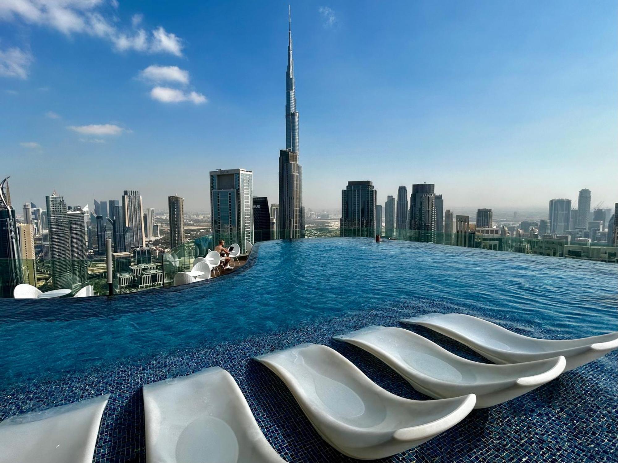 Burj Khalifa Views 2Br With Infinity Pool Downtown Apartamento Dubai Exterior foto