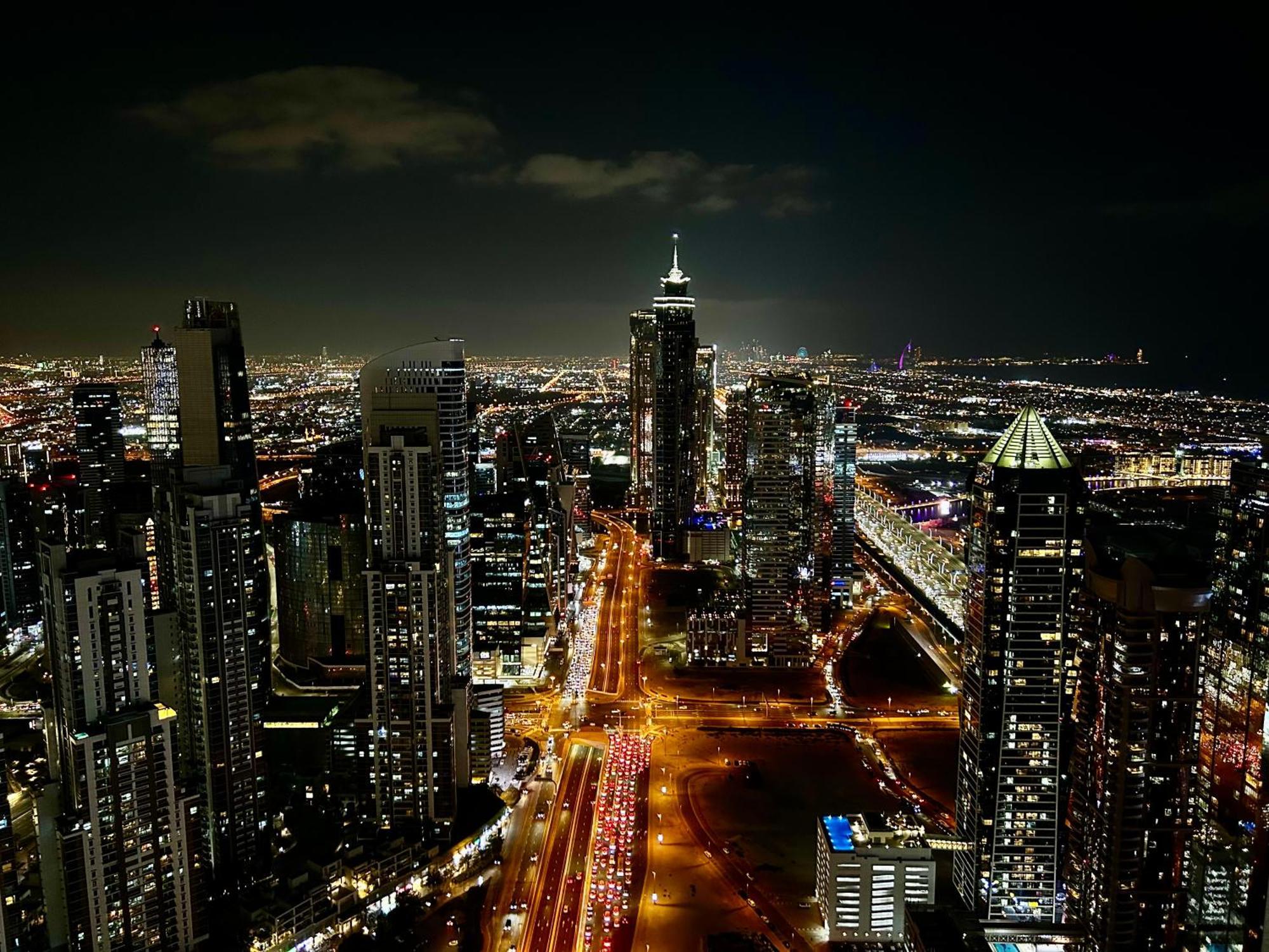 Burj Khalifa Views 2Br With Infinity Pool Downtown Apartamento Dubai Exterior foto
