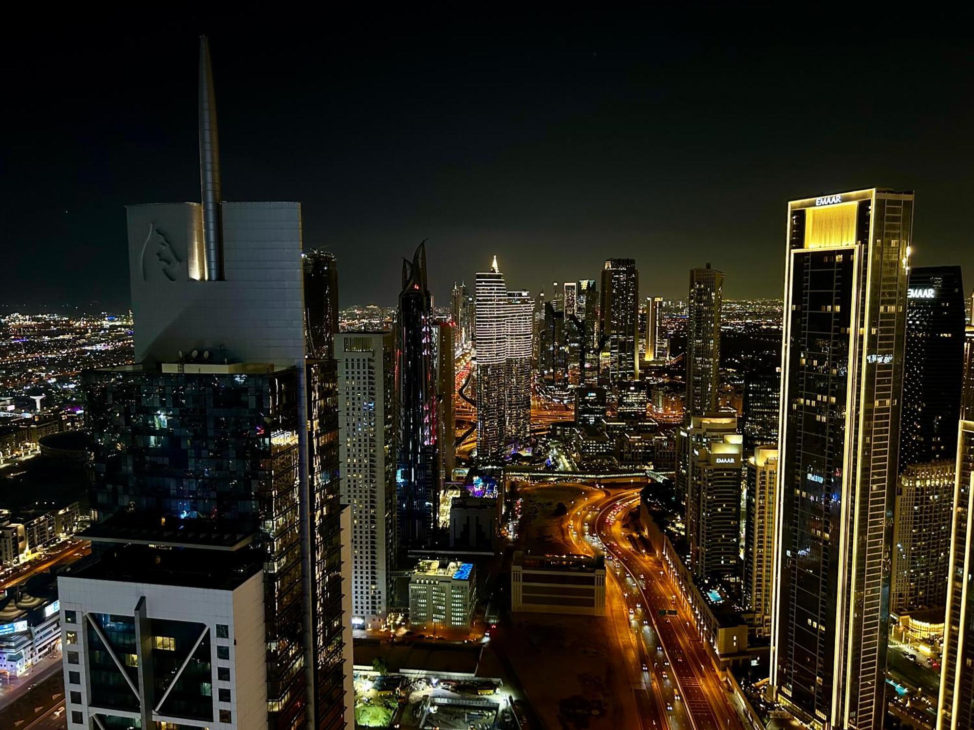Burj Khalifa Views 2Br With Infinity Pool Downtown Apartamento Dubai Exterior foto